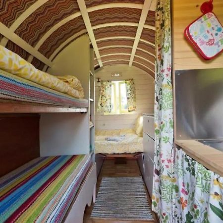 Clissmann Horse Caravans Glamping Rathdrum Exterior foto